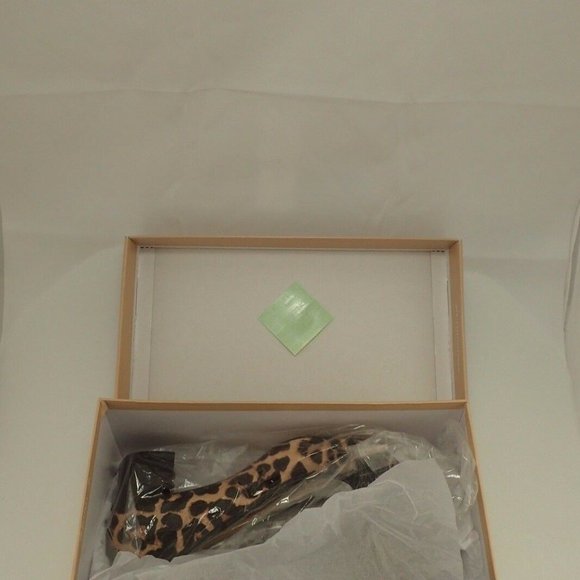 NIB MICHAEL KORS 40T4DPMP2H KIERA MID PUMP SZ. 6 - Picture 7 of 8